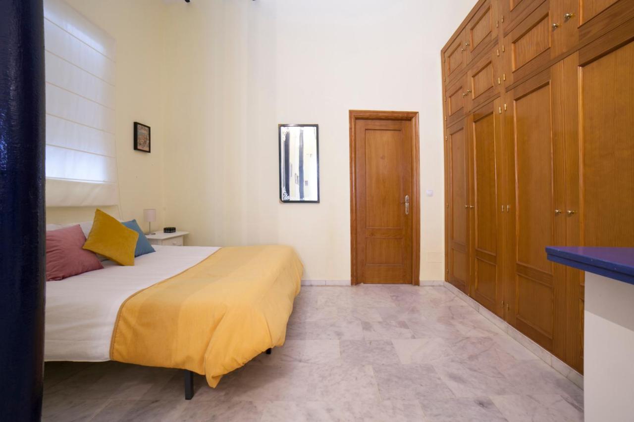 Alohamundi Valvanera Sevilla Exteriör bild