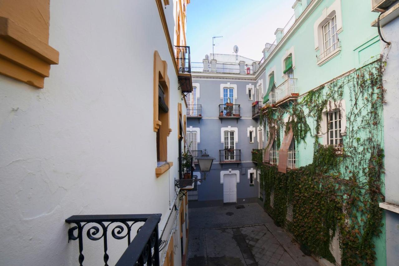 Alohamundi Valvanera Sevilla Exteriör bild
